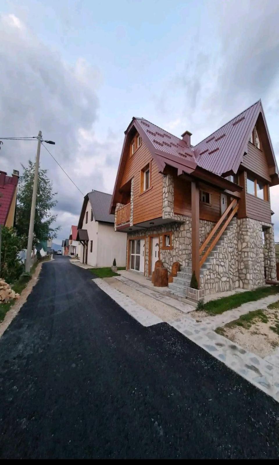 Nikolina Apartments Zabljak  Ngoại thất bức ảnh